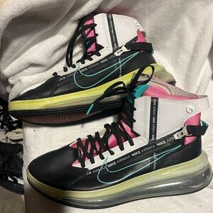 Nike Air Max 720 Saturn Miami Vice Sneakers Mens Size 10.5 AO2110-002 HTF